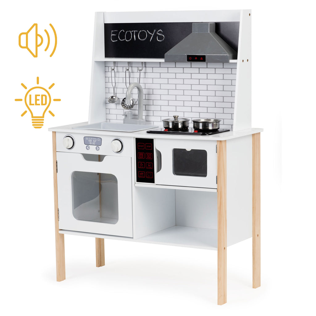 Drewniana kuchnia dla dzieci ECOTOYS z dźwiękami i światłami LED, wyposażona w piekarnik, mikrofalę i szafki, idealna do twórczej zabawy.
