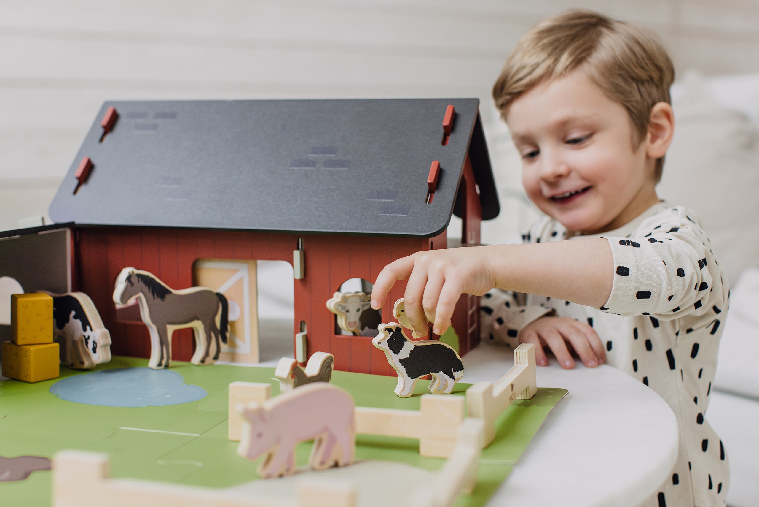 Wooden farm, children's toy, farm animals role-playing