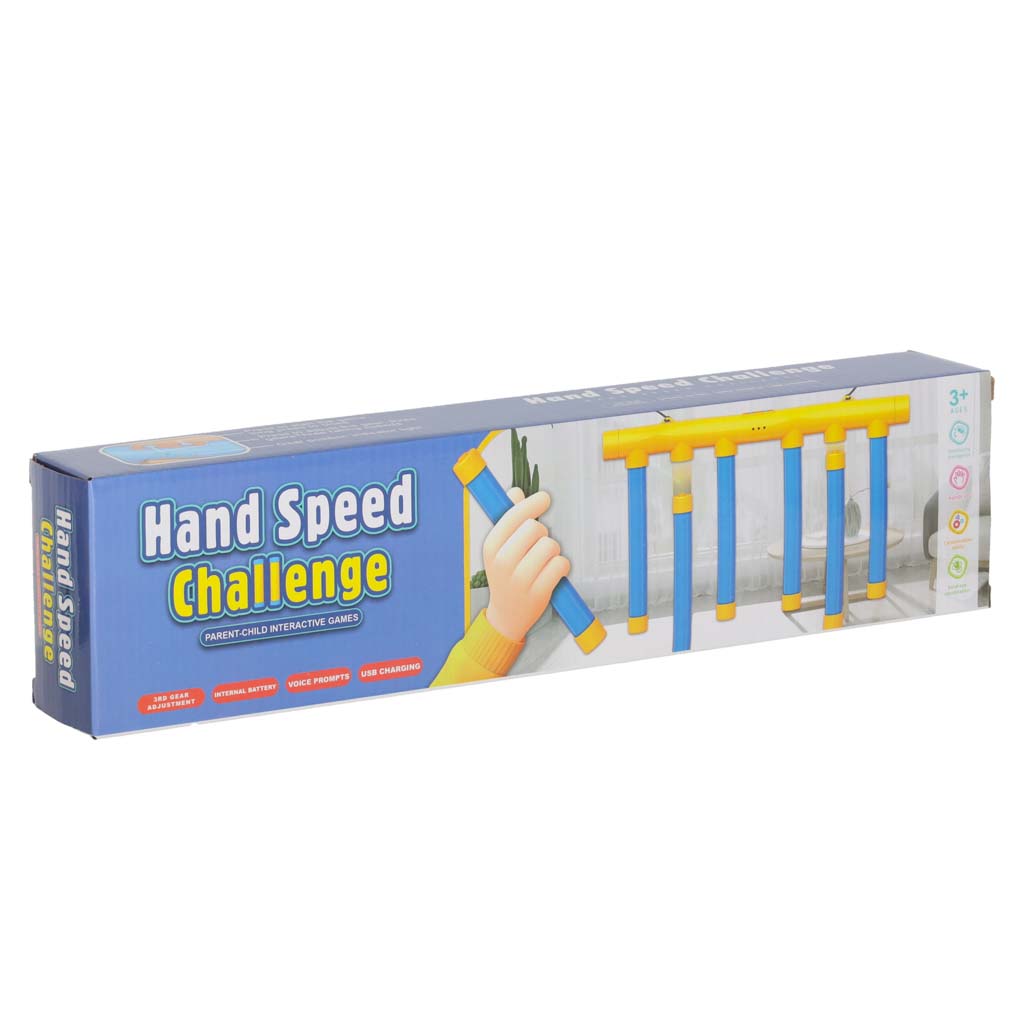 Opakowanie elektronicznej gry zręcznościowej Spadające Pałeczki Patyczki (Hand Speed Challenge), która rozwija refleks i koordynację. Na pudełku widoczny jest system z losowo upuszczanymi pałeczkami oraz chwytająca je dłoń, zapraszające do rodzinnej zabawy.