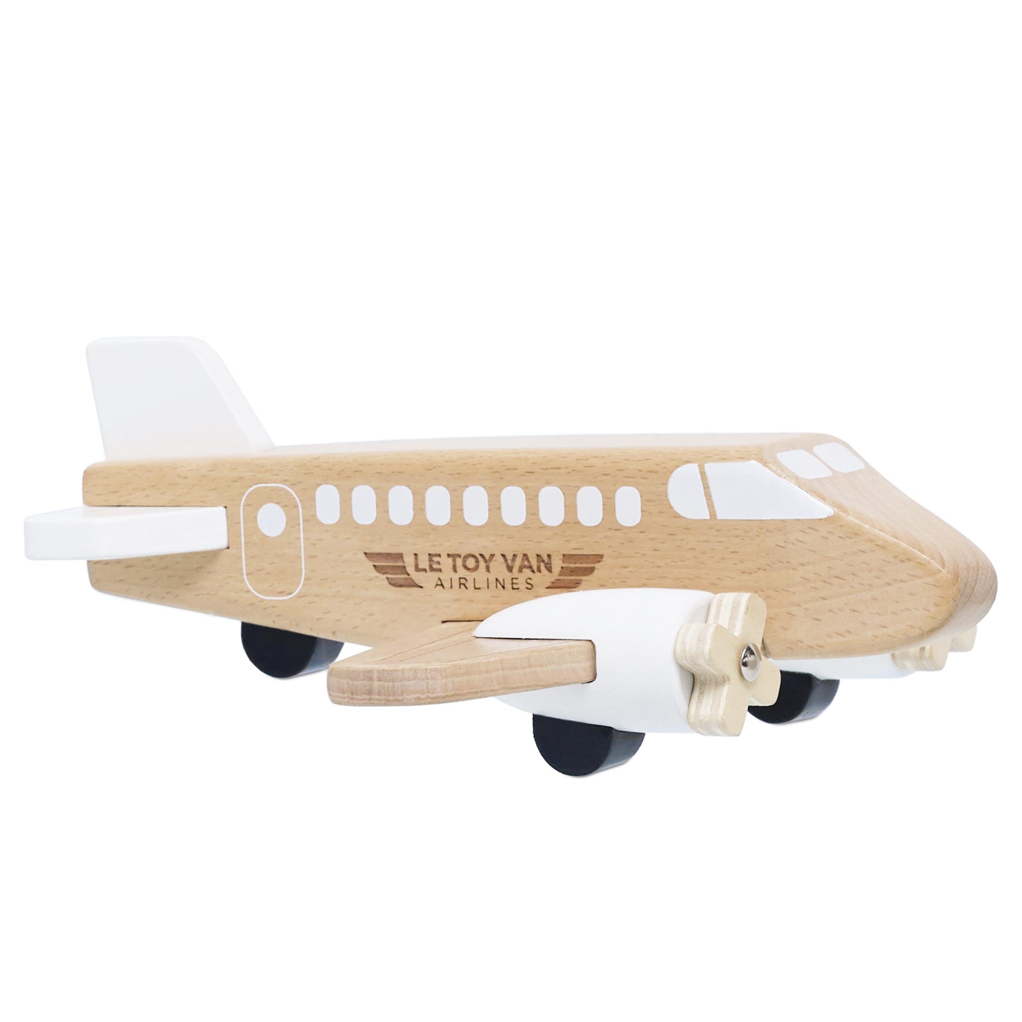 Drewniany samolot Le Toy Van Airlines z ruchomymi śmigłami, wykonany z certyfikowanego drewna FSC, z bezpiecznymi białymi akcentami.